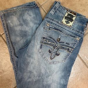 Men’s rock revival Ewin